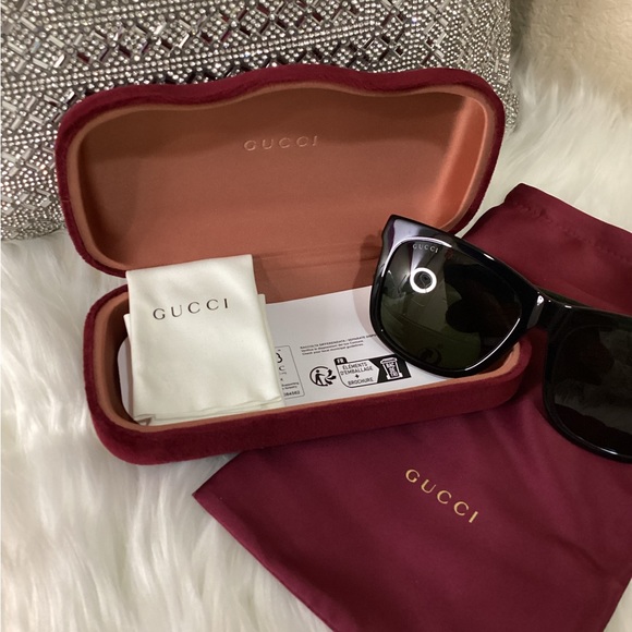 Authentic Gucci Sunglasses - Picture 3 of 11